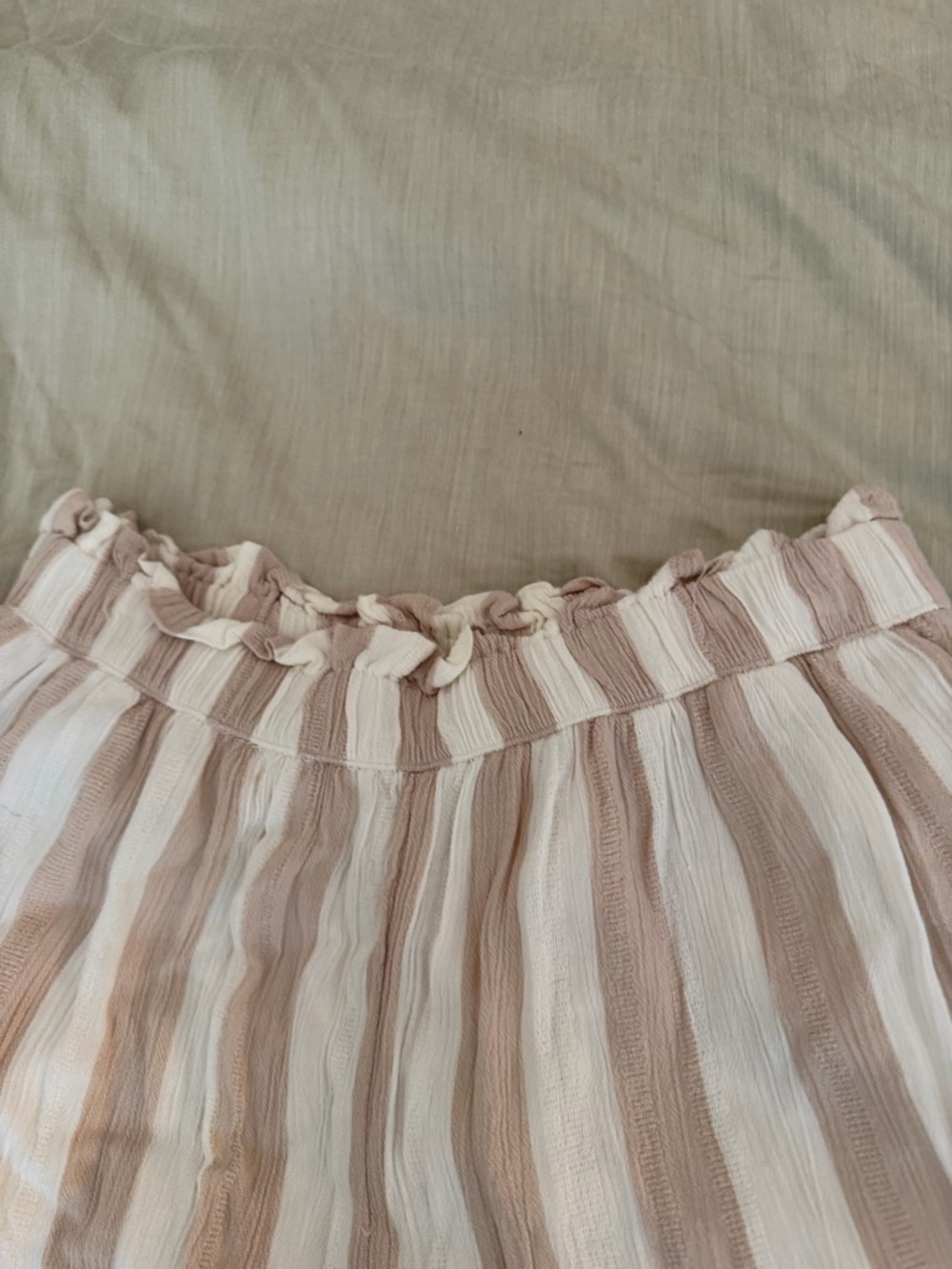 American Eagle Striped Lightweight Two-Piece Set in Tan and Cream Size Medium - Picture 4 of 6